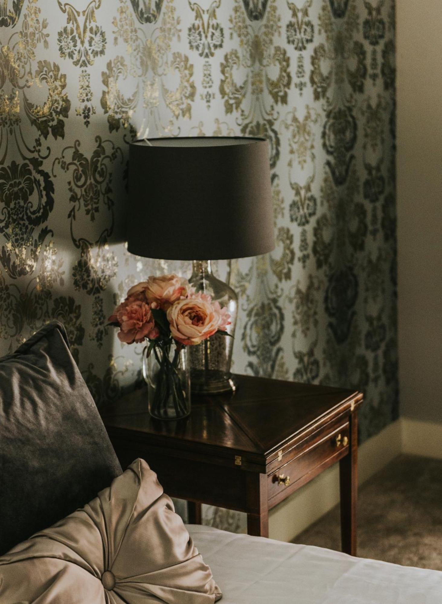Healing Manor Hotel Grimsby Værelse billede