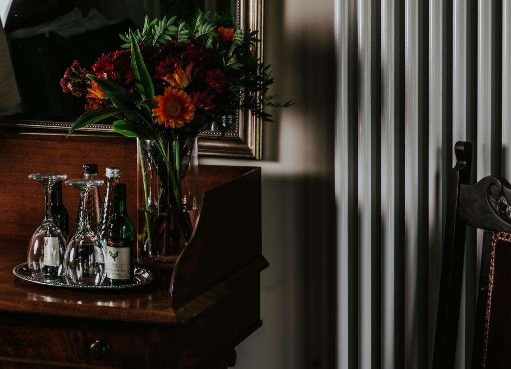 Healing Manor Hotel Grimsby Værelse billede