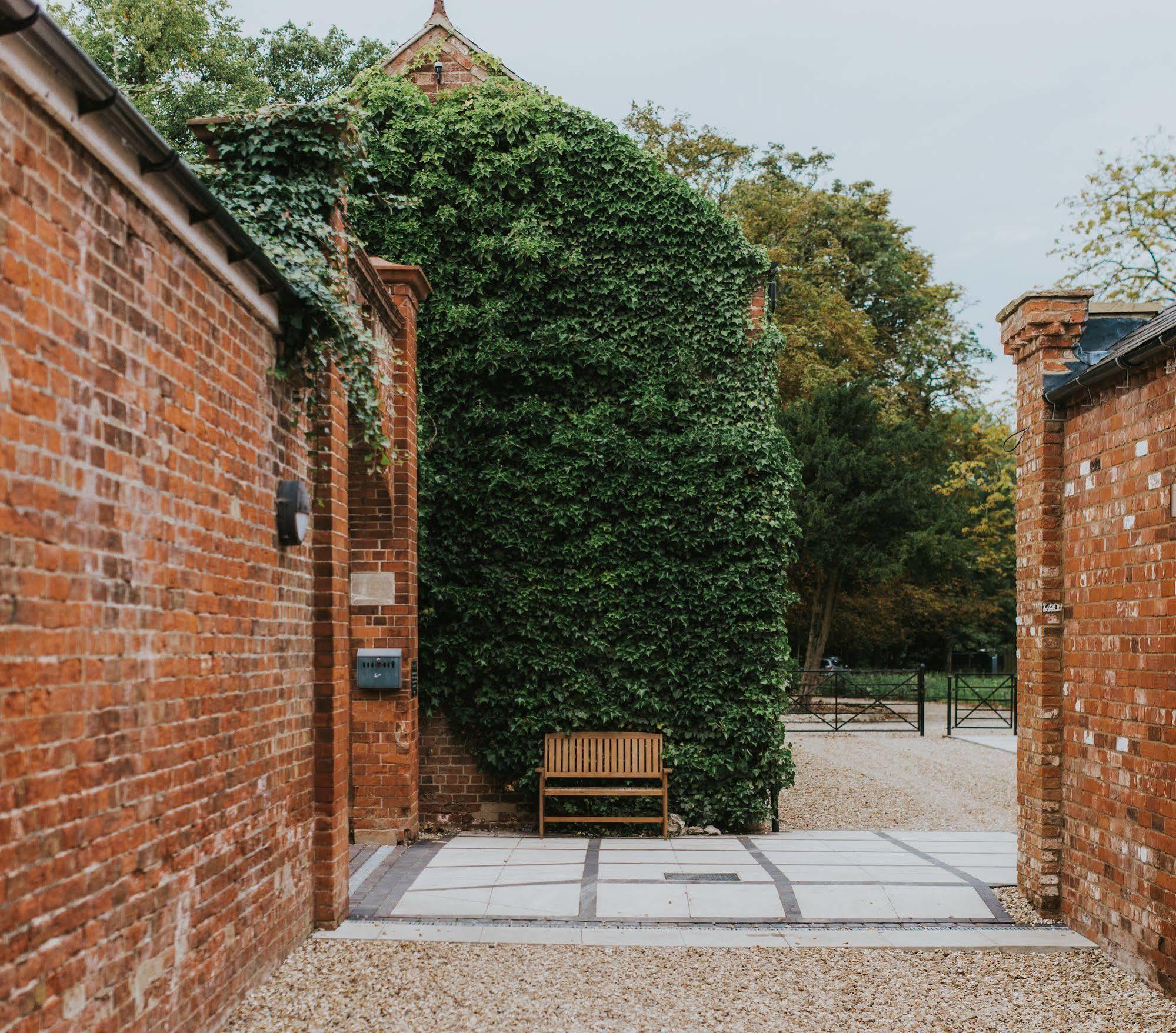 Healing Manor Hotel Grimsby Eksteriør billede